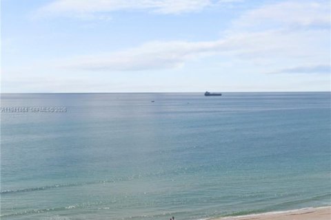 Condominio en venta en Miami Beach, Florida, 2 dormitorios, 111.2 m2 № 2000430 - foto 23