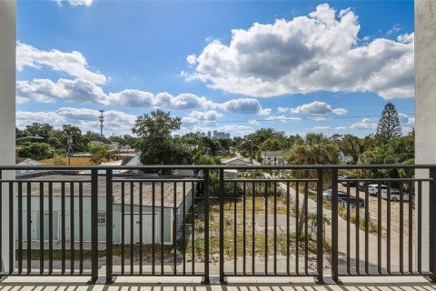 Villa ou maison à vendre à Tampa, Floride: 3 chambres, 210.33 m2 № 2432772 - photo 23