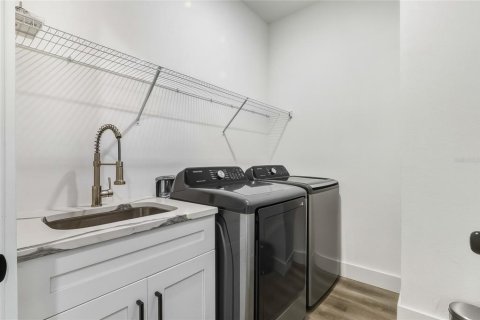 Villa ou maison à vendre à Tampa, Floride: 3 chambres, 210.33 m2 № 2432772 - photo 21