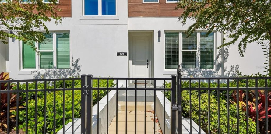 Villa ou maison à Tampa, Floride 3 chambres, 210.33 m2 № 2432772