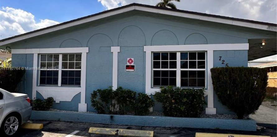 Immobilier commercial à Fort Lauderdale, Floride 236.25 m2 № 1863705