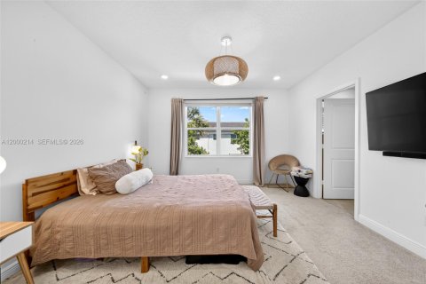 Снять в аренду таунхаус в Дирфилд-Бич, Флорида 3 спальни, 134.62м2, № 2065750 - фото 25