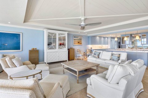 Condominio en venta en Stuart, Florida, 2 dormitorios, 223.43 m2 № 2177249 - foto 5