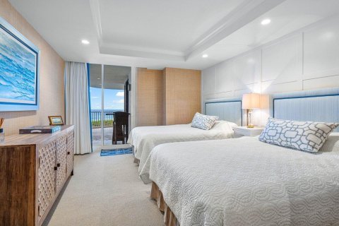 Condominio en venta en Stuart, Florida, 2 dormitorios, 223.43 m2 № 2177249 - foto 25