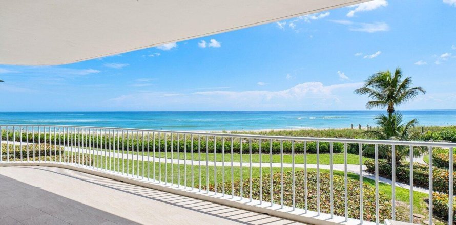Condominio en Stuart, Florida, 2 dormitorios № 2177249