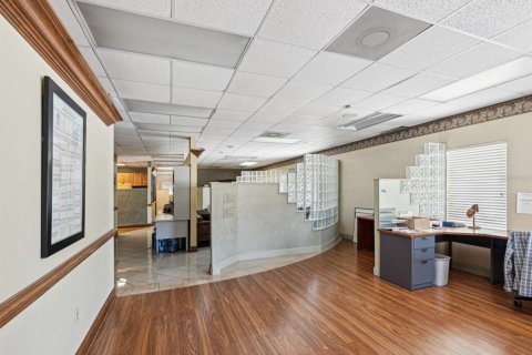 Commercial property in Clearwater, Florida 217.39 sq.m. № 1572877 - photo 7