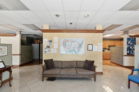 Commercial property in Clearwater, Florida 217.39 sq.m. № 1572877 - photo 20