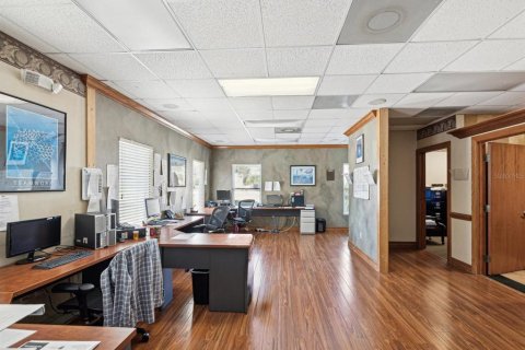 Commercial property in Clearwater, Florida 217.39 sq.m. № 1572877 - photo 3