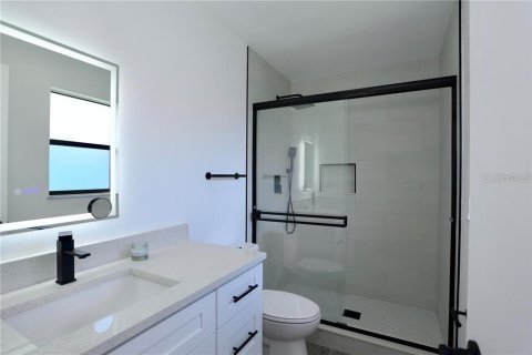 Casa en alquiler en Kissimmee, Florida, 3 dormitorios, 127.46 m2 № 2220582 - foto 11
