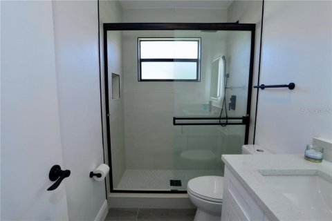 Casa en alquiler en Kissimmee, Florida, 3 dormitorios, 127.46 m2 № 2220582 - foto 12