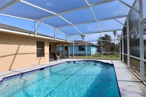 Casa en alquiler en Kissimmee, Florida, 3 dormitorios, 127.46 m2 № 2220582 - foto 16