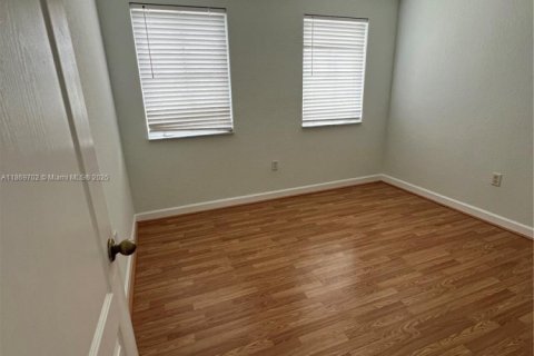 Apartment in Miramar, Florida 3 bedrooms, 134.24 sq.m. № 1896832 - photo 26