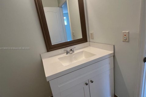 Apartment in Miramar, Florida 3 bedrooms, 134.24 sq.m. № 1896832 - photo 30