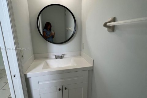 Apartment in Miramar, Florida 3 bedrooms, 134.24 sq.m. № 1896832 - photo 17