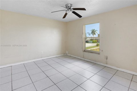 Commercial property in Homestead, Florida № 2064765 - photo 23