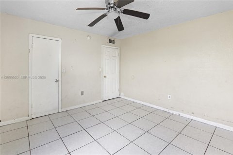 Commercial property in Homestead, Florida № 2064765 - photo 24