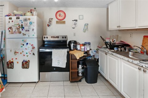 Commercial property in Homestead, Florida № 2064765 - photo 18