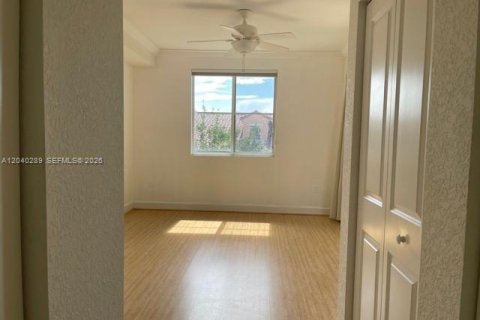 Condo in Boynton Beach, Florida, 1 bedroom № 2145813 - photo 10