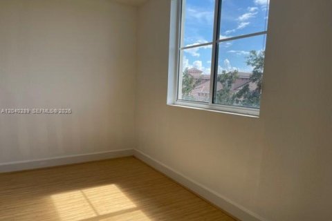 Condo in Boynton Beach, Florida, 1 bedroom № 2145813 - photo 6