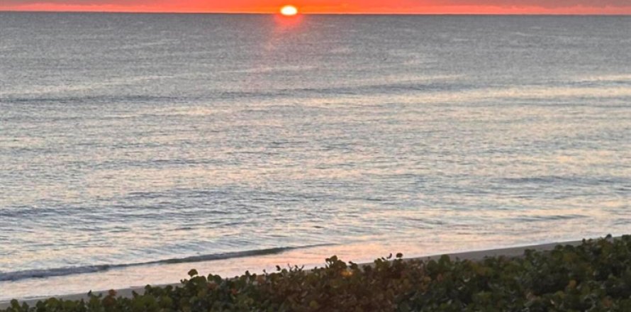 Condo in Jensen Beach, Florida, 2 bedrooms  № 2192739