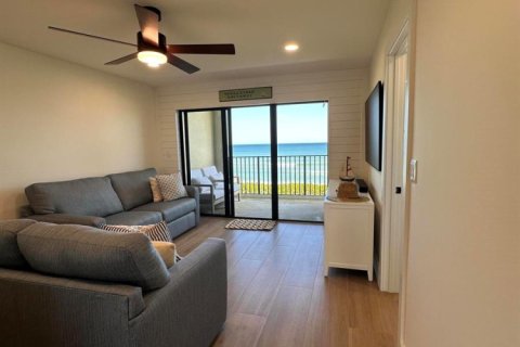 Condo in Jensen Beach, Florida, 2 bedrooms  № 2192739 - photo 5