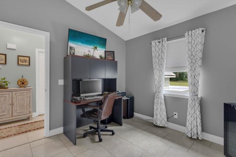 Townhouse in Vero Beach, Florida 2 bedrooms, 131.55 sq.m. № 2402438 - photo 14