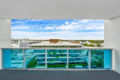 Condominio en venta en Miami Beach, Florida, 55.74 m2 № 2185109 - foto 2