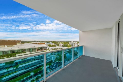 Condominio en venta en Miami Beach, Florida, 55.74 m2 № 2185109 - foto 3