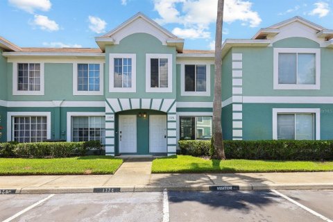 Townhouse in Brandon, Florida 2 bedrooms, 148.18 sq.m. № 2203988