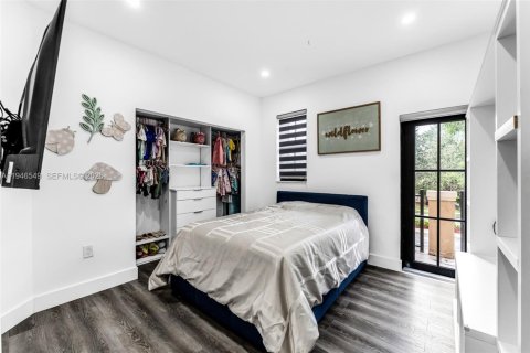 Townhouse in Homestead, Florida 4 bedrooms, 168.62 sq.m. № 2004122 - photo 25