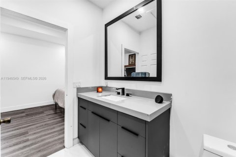 Townhouse in Homestead, Florida 4 bedrooms, 168.62 sq.m. № 2004122 - photo 16