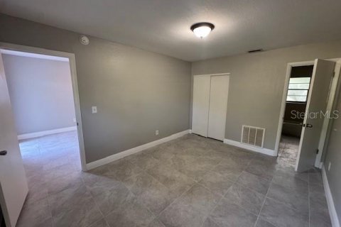 Apartamento en alquiler en Dade City, Florida, 1 dormitorio, 155.33 m2 № 1906100 - foto 11