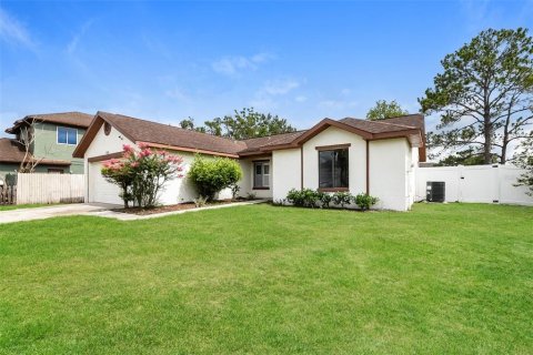 Villa ou maison à Orlando, Floride 3 chambres, 117.89 m2 № 2414897