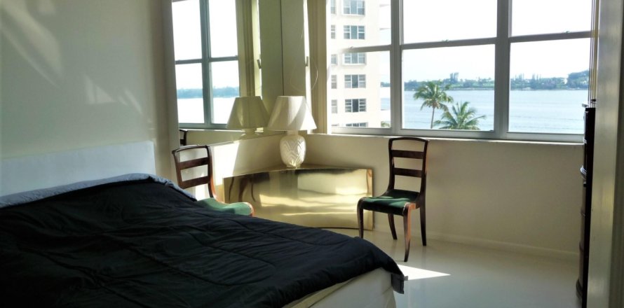 Condo à West Palm Beach, Floride, 3 chambres № 954707