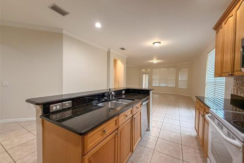 House in Windermere, Florida 4 bedrooms, 213.68 sq.m. № 2239201 - photo 13