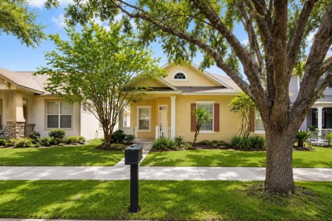 House in Windermere, Florida 4 bedrooms, 213.68 sq.m. № 2239201 - photo 2
