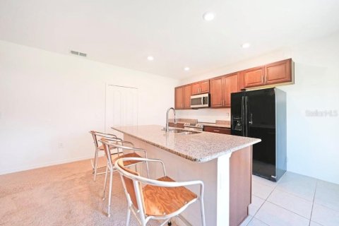 Casa en alquiler en Punta Gorda, Florida, 4 dormitorios, 170.38 m2 № 1916532 - foto 13