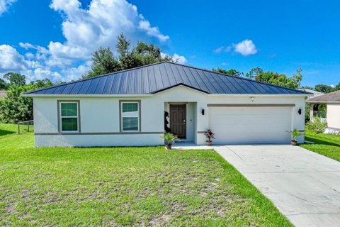 Casa en alquiler en Punta Gorda, Florida, 4 dormitorios, 170.38 m2 № 1916532 - foto 1