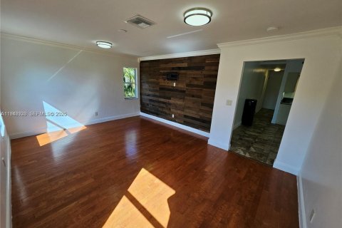 Villa ou maison à vendre à Lehigh Acres, Floride: 4 chambres № 2005077 - photo 15