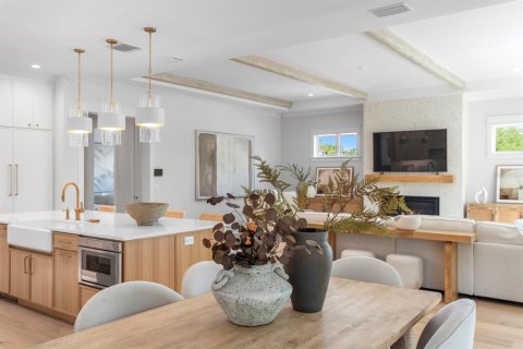 Casa en venta en Tampa, Florida, 5 dormitorios, 515.98 m2 № 2157637 - foto 11
