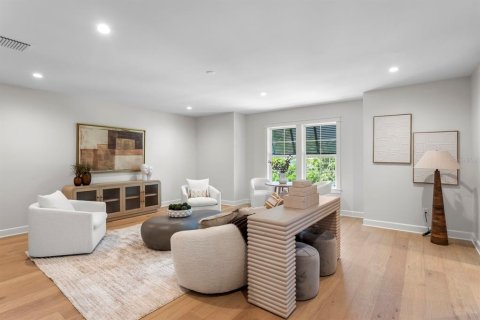 Casa en venta en Tampa, Florida, 5 dormitorios, 515.98 m2 № 2157637 - foto 19