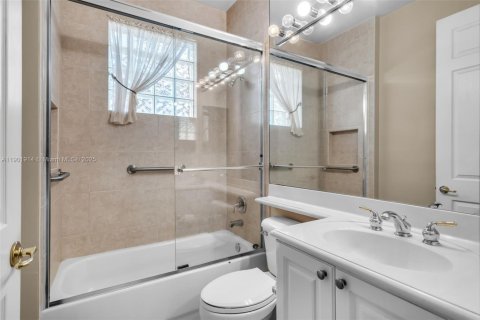 Villa ou maison à vendre à Delray Beach, Floride: 3 chambres, 206.52 m2 № 2027613 - photo 28