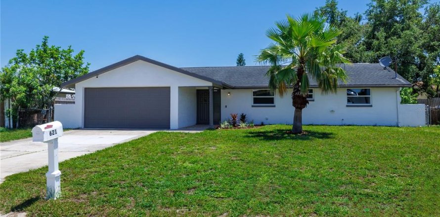 House in Apollo Beach, Florida 3 bedrooms, 134.89 sq.m. № 1781265