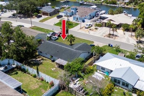 House in Apollo Beach, Florida 3 bedrooms, 134.89 sq.m. № 1781265 - photo 3