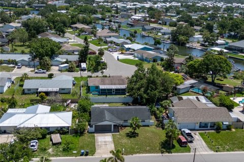 House in Apollo Beach, Florida 3 bedrooms, 134.89 sq.m. № 1781265 - photo 28