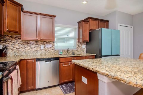House in Ruskin, Florida 4 bedrooms, 196.67 sq.m. № 1363447 - photo 20