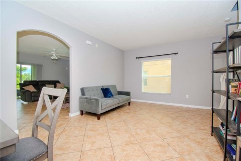 House in Ruskin, Florida 4 bedrooms, 196.67 sq.m. № 1363447 - photo 9