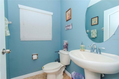 House in Ruskin, Florida 4 bedrooms, 196.67 sq.m. № 1363447 - photo 12