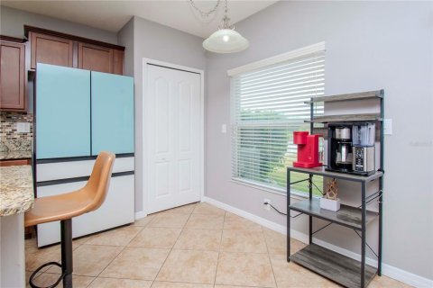 House in Ruskin, Florida 4 bedrooms, 196.67 sq.m. № 1363447 - photo 22