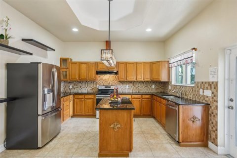 Casa en venta en Kenneth City, Florida, 3 dormitorios, 236.9 m2 № 1528384 - foto 28